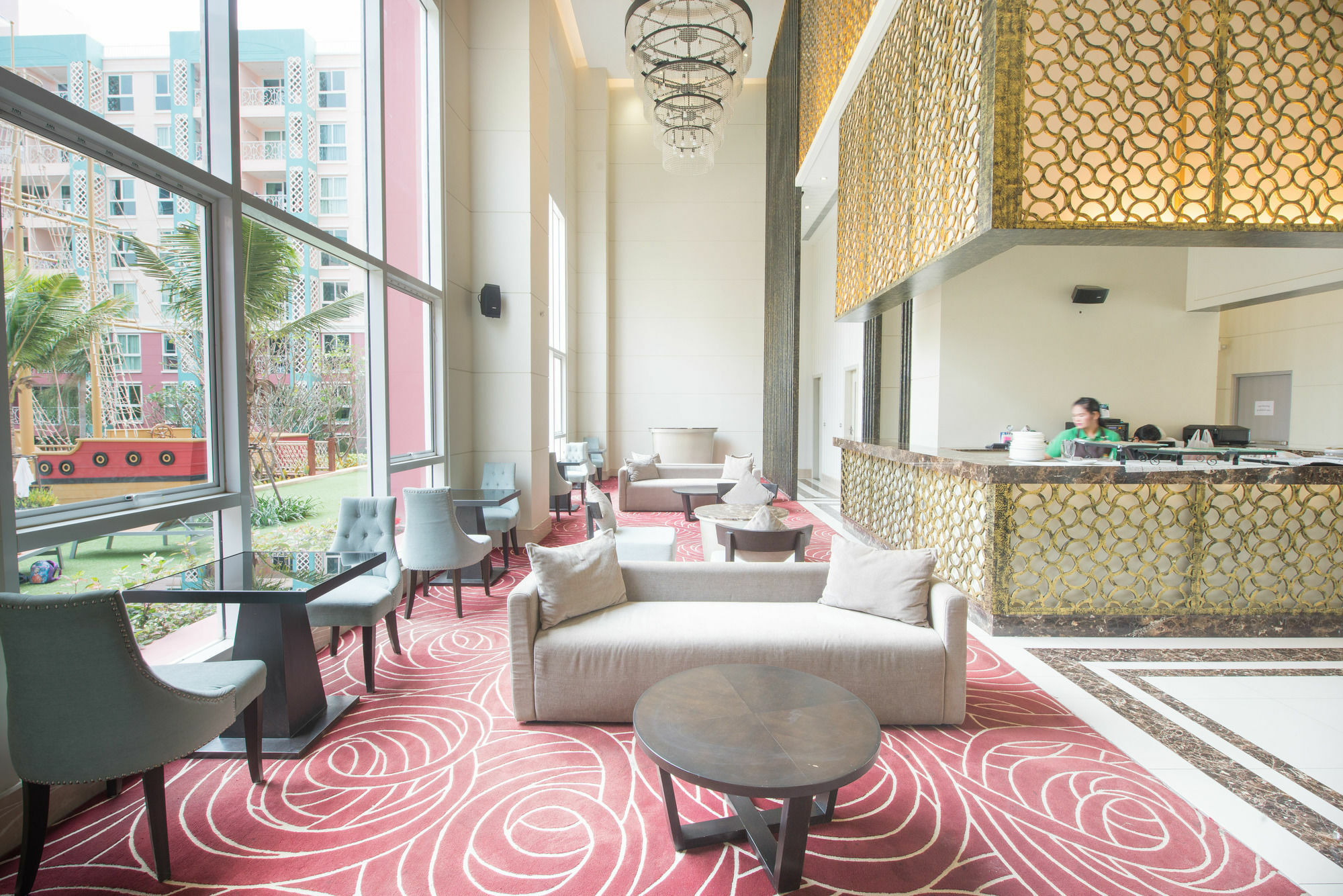 Grande Caribbean Condotel By Narintorn Pattaya